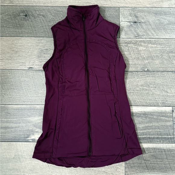NWOT Lululemon Run For Cold Vest - Picture 3 of 7